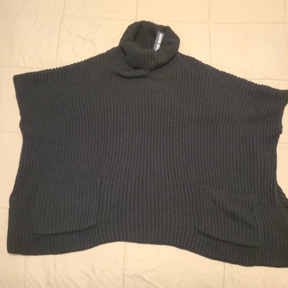 STEVE MADDEN COWL / TURLE NECK SWEATER - Picture 3 of 3